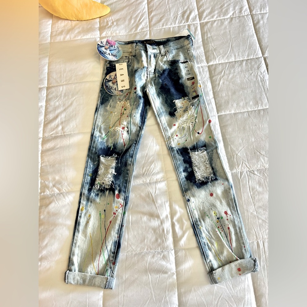 “NEW” KROIX  JEANS